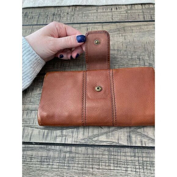 Fossil leather woman’s wallet - Picture 4 of 11